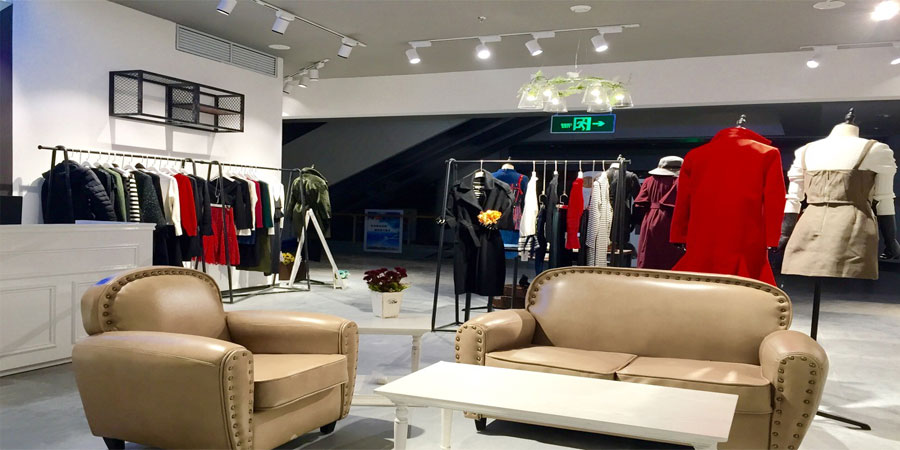 南京市江寧區半雪印象服裝店